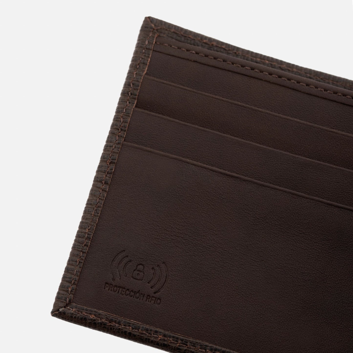 Bennett Bifold Wallet - Men’s Embossed Leather