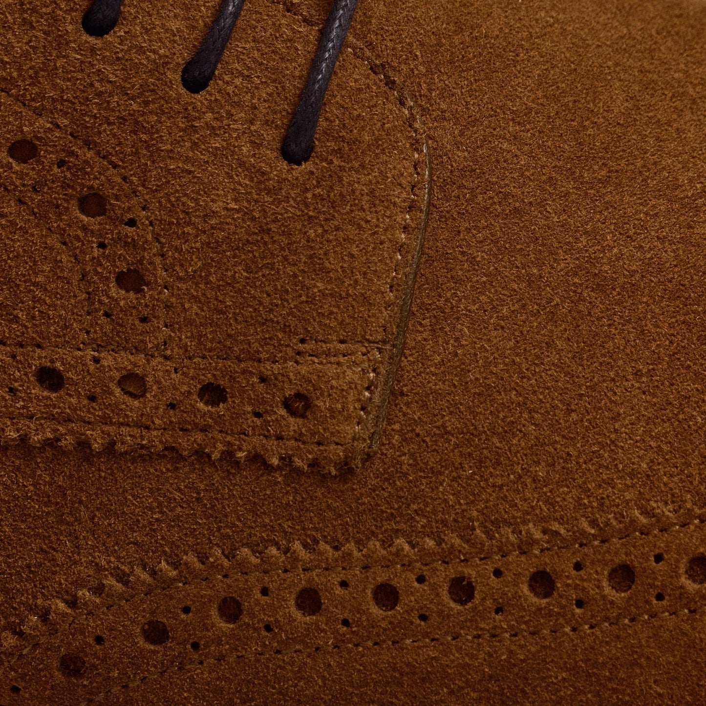 Gibson Wingtips - Suede - Men's