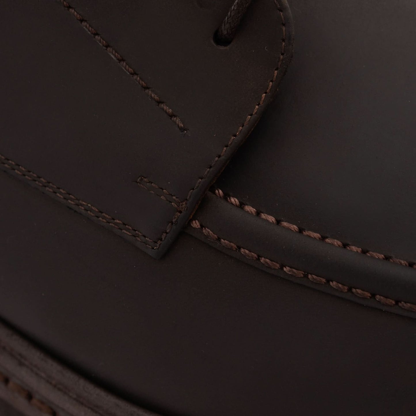 Clement Derby - Men’s Pull Up Leather